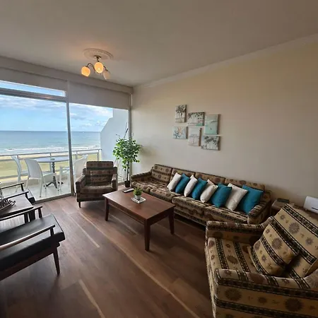 Apartment Makenzy Sandy Beachfront Paradise *