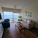 Apartment Makenzy Sandy Beachfront Paradise