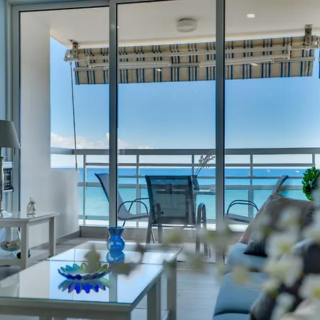 Makenzy Sandy Beachfront Paradise